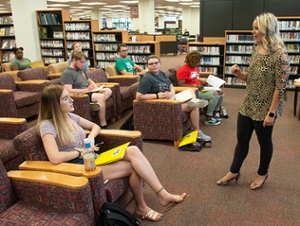 The Regional Office of Education’s Taylor Donohoo, administrative liaison for the program and SIUE alumna, presents information on the Give 30 program during a session held at SIUE.