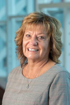 Southern Illinois Builders Association (SIBA) CEO Donna Richter will receive SIUE’s Distinguished Service Award.